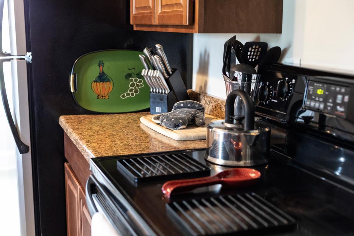 South Broadway Manor B&B - Near Fallingwater, Ohiopyle State Park, Hiking & Biking Trails Gap Scottdale Buitenkant foto