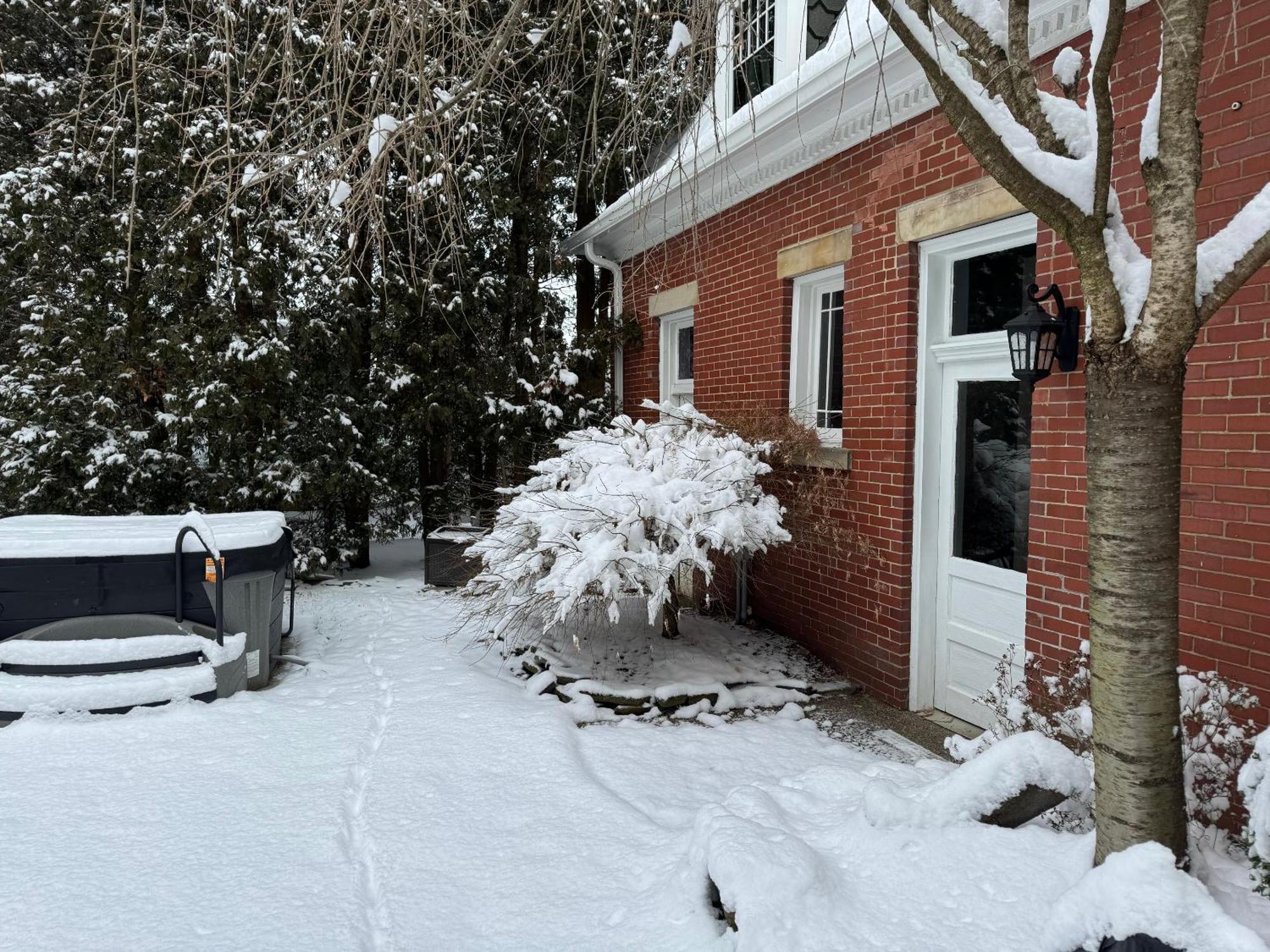 South Broadway Manor B&B - Near Fallingwater, Ohiopyle State Park, Hiking & Biking Trails Gap Scottdale Buitenkant foto